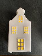 Huisje met led verlichting Kerst Ronde halsgevel, Ophalen of Verzenden, Gebruikt