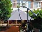 Zweefparasol met hoes, Tuin en Terras, Parasols, Ophalen, Kantelbaar, Gebruikt, 2 tot 3 meter