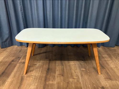 Vintage plantentafel of bijzettafeltje jaren 60/70, Huis en Inrichting, Tafels | Bijzettafels, Gebruikt, Rechthoekig, Hout, Ophalen of Verzenden