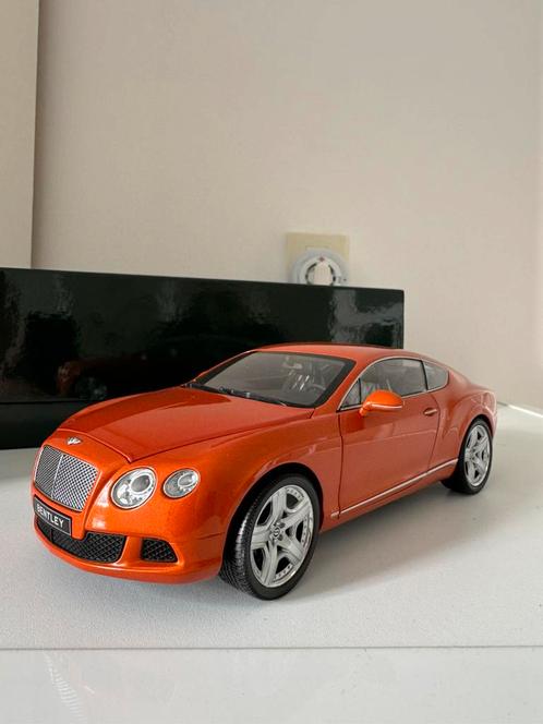 Dealer Edition Bentley GTC 1:18 Minichamps Nieuwstaat!, Hobby en Vrije tijd, Modelauto's | 1:18, Zo goed als nieuw, Auto, MiniChamps