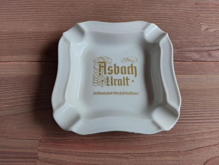 Mooie Antiek Vintage Asbak Asbach Uralt Heinrich Germany, Verzamelen, Rookartikelen, Aanstekers en Luciferdoosjes, Zo goed als nieuw