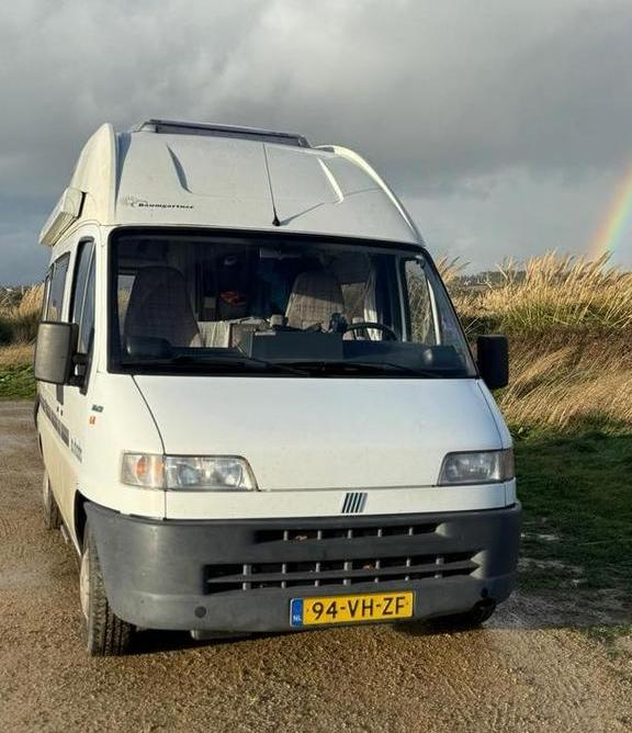 Compacte (fabrieks) buscamper, La Strada, 5 meter, Caravans en Kamperen, Campers, Particulier, tot en met 2, La Strada, Fiat, Diesel