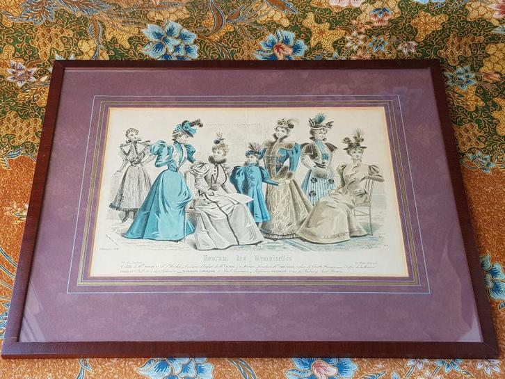 Mooie zeldzame antieke ingelijste mode gravure uit Frankrijk, Antiek en Kunst, Kunst | Etsen en Gravures, Ophalen of Verzenden