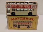 Lesney Matchbox #74 Daimler bus Coach ecru ESSO 3INCH, Ophalen of Verzenden, Zo goed als nieuw, Bus of Vrachtwagen