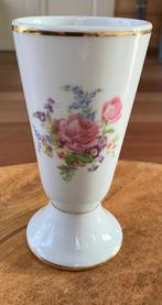 Vintage Limoges France porseleinen vaasje op voet, Ophalen of Verzenden
