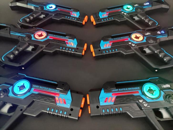 Lasergame box huren - 8 Laserguns incl. vest - €50,- Actie, Kinderen en Baby's, Speelgoed | Buiten | Actiespeelgoed, Zo goed als nieuw
