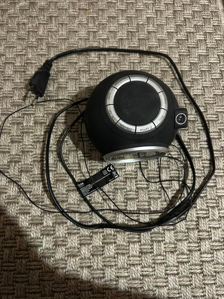 Dcybel wekkerradio ClockWise, Witgoed en Apparatuur, Wekkers, Gebruikt, Ophalen of Verzenden