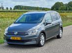 Volkswagen Touran 1.4 TSI Highline /Leder/Trekh/Camera/Navi/, Voorwielaandrijving, Gebruikt, 4 cilinders, 150 pk