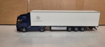 Minichamps Mercedes Actros 1844 demo truck beschikbaar voor biedingen
