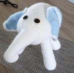 Nieuwe, handgehaakte, knuffelolifant, Kinderen en Baby's, Speelgoed | Knuffels en Pluche, Ophalen of Verzenden, Nieuw, Olifant