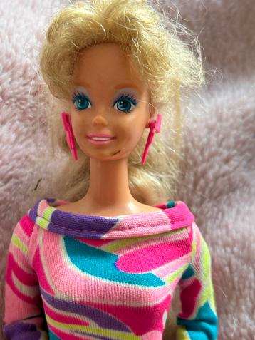 2 Barbie poppen beschikbaar voor biedingen