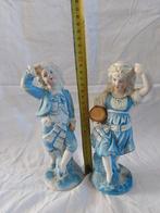 Oude Porseleinen Beeldjes - Jongen en Meisje, Ophalen