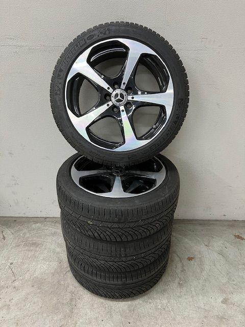 Winterset breedset MB C-Klasse Michelin Alpin 245/40 R18, Auto-onderdelen, Banden en Velgen, Banden en Velgen, Winterbanden, 18 inch