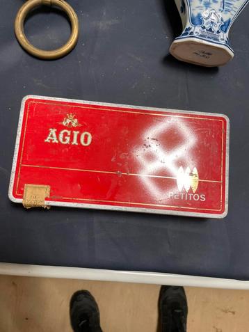 Vintage Agio Petitos Blik beschikbaar voor biedingen