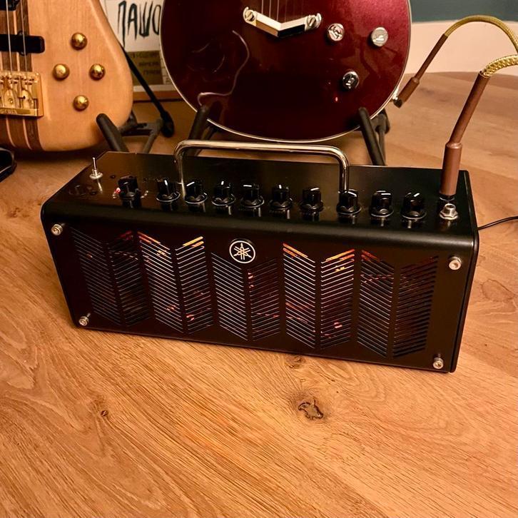 Yamaha THR10C Gitaarversterker, Muziek en Instrumenten, Versterkers | Bas en Gitaar, Zo goed als nieuw, Gitaar, Minder dan 50 watt