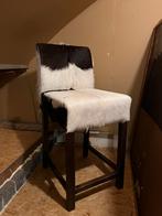Barkruk 2 met huid bekleed, Huis en Inrichting, Ophalen, Zo goed als nieuw, 60 tot 90 cm