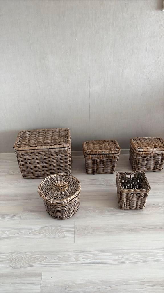 Wilgentenen manden set, Huis en Inrichting, Woonaccessoires | Schalen en Manden, Gebruikt, Mand, Rond, Riet, Ophalen