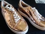 Zgan champagne/goudkleurige schoenen mt 40, Ophalen of Verzenden, Zo goed als nieuw, Overige kleuren, Sneakers of Gympen