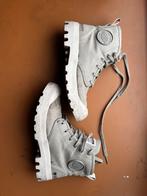 Palladium schoenen, Ophalen of Verzenden, Zo goed als nieuw, Sneakers of Gympen