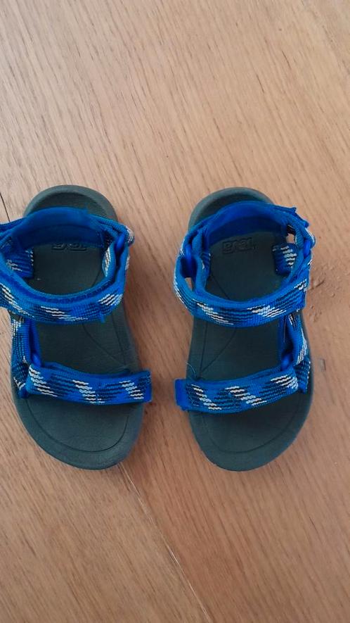 TeVa  T HURRICANE XLT 2.  Blauwe sandalen. Mt 22/23., Kinderen en Baby's, Kinderkleding | Schoenen en Sokken, Zo goed als nieuw