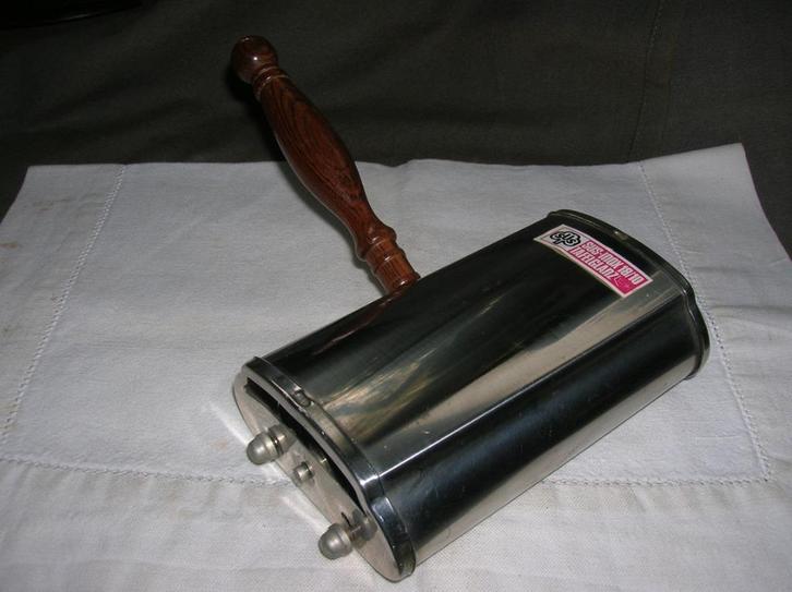 oude tafelrolveger kruimeldief met houten handgreepje, Antiek en Kunst, Curiosa en Brocante, Ophalen of Verzenden