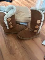 Uggs Bailey Button Maat 39, Ophalen of Verzenden, Gedragen, Bruin, Lage of Enkellaarzen