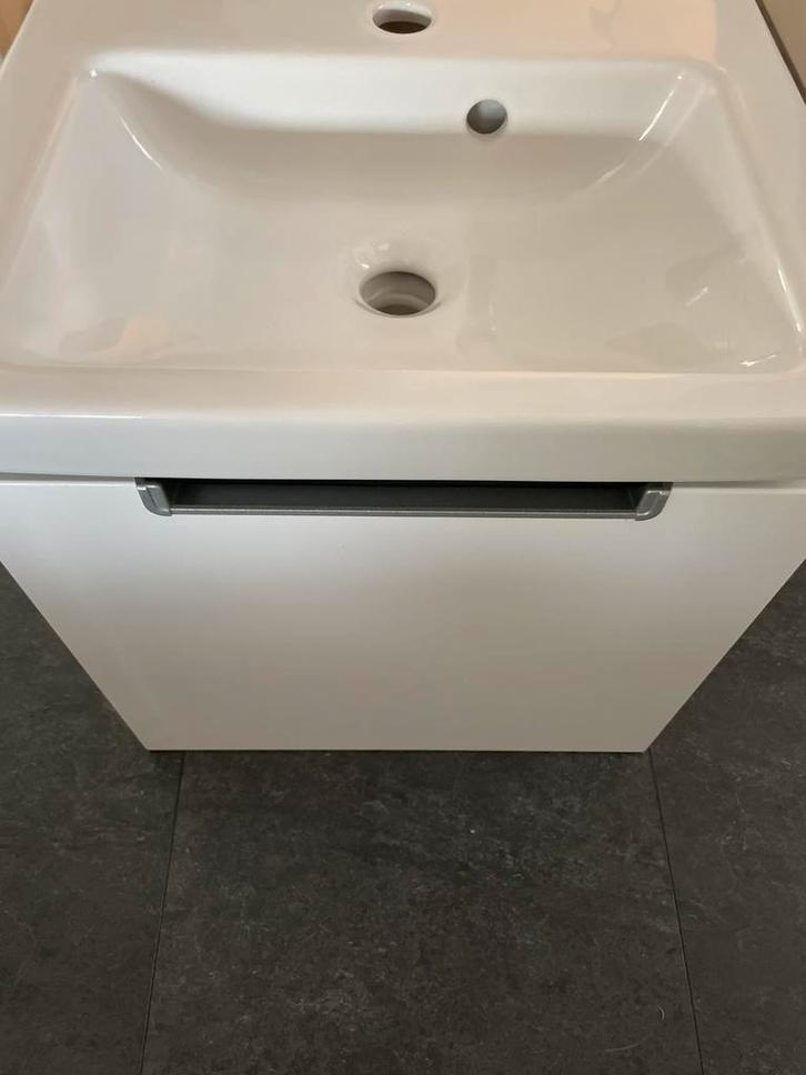 Villeroy en Boch wastafelkast fonteinkast Subway 2.0, Huis en Inrichting, Badkamer | Badkamermeubels, Zo goed als nieuw, Wasbak of Wastafel