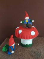 Kabouters met paddenstoel van wolvilt, Ophalen of Verzenden, Nieuw