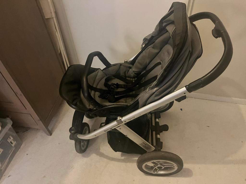 Complete Mutsy Transit Kinderwagen met Accessoires, Kinderen en Baby's, Kinderwagens en Combinaties, Gebruikt, Ophalen of Verzenden