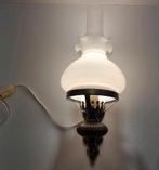 Oude wandlamp olielamp model, Antiek en Kunst, Antiek | Lampen, Ophalen of Verzenden