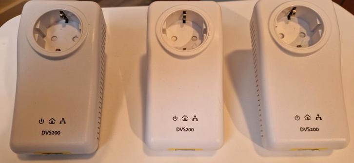 3x Homeplug DVS200 - Perfect voor thuisnetwerk, Computers en Software, Powerlines, Gebruikt, Ophalen of Verzenden
