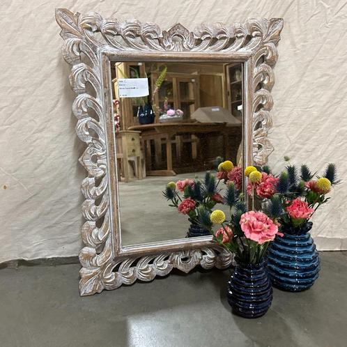 Barok spiegel - houten lijst - wit - 60 x 50 cm -TTM Wonen, Antiek en Kunst, Antiek | Spiegels, 50 tot 100 cm, Minder dan 100 cm