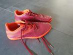 Zaal voetbalschoenen maat 35, Sport en Fitness, Ophalen of Verzenden, Zo goed als nieuw, Schoenen