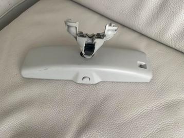 Golf 5 Binnen Spiegel beschikbaar voor biedingen