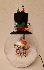 Globe met Mickey.Mickey dagobert Katrien Donald, Ophalen of Verzenden, Mickey Mouse, Zo goed als nieuw, Beeldje of Figuurtje