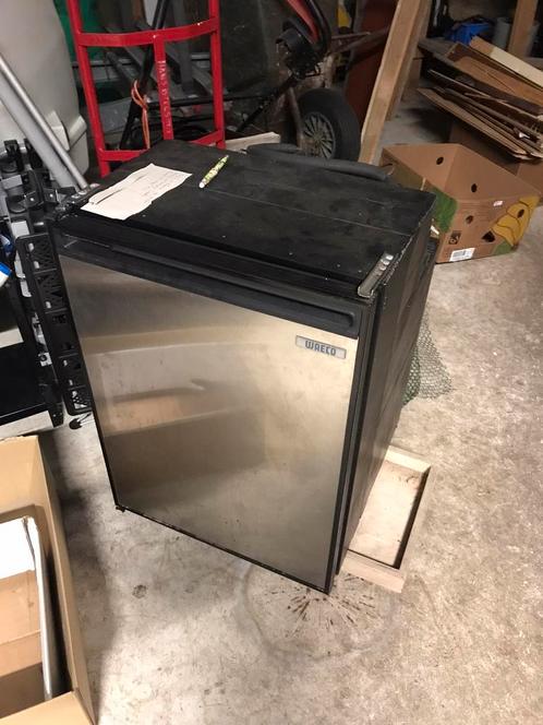Waeco 12v/24v Compressor koelkast, Caravans en Kamperen, Camper-accessoires, Gebruikt, Ophalen