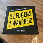 2 Leugens 1 Waarheid - Hysterisch Leuk Party-Spel!, Vijf spelers of meer, Ophalen of Verzenden, Zo goed als nieuw