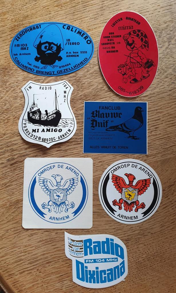 Stickers zend amateur ether piraat  piratenzender Arnhem, Ophalen of Verzenden