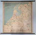 Eerste Wandkaart Nederland – 2e druk (schoolkaart/landkaart), Ophalen of Verzenden, Aardrijkskunde