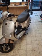 Scooter te koop vandaag ophalen €150, Fietsen en Brommers, Brommers | Overige merken, Ophalen of Verzenden, Gebruikt, Overige merken
