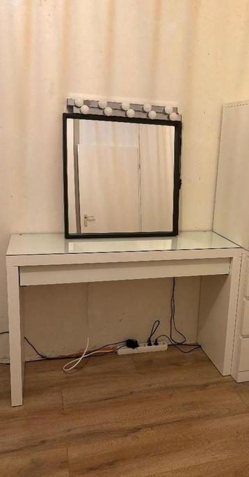 Nette Ikea malm make-up hoek/meubel