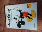 Walt Disney van Mickey Mouse tot Disneyland (1975), Ophalen of Verzenden, Zo goed als nieuw