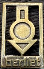 Vintage Berliet Speldje - Automemorabilia Frankrijk, Antiek en Kunst, Ophalen of Verzenden