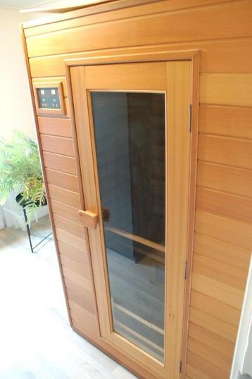 Infraroodsauna beschikbaar voor biedingen