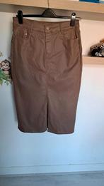 Bruine rok - Knielengte, Maat 38/40 (M), Bruin, Ophalen of Verzenden, Knielengte