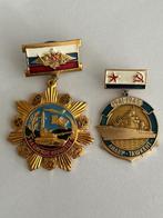 Twee Sovjet/Russische militaire insignes, Verzenden, Landmacht, Overige gebieden, Embleem of Badge