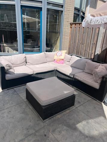 Loungeset tuin beschikbaar voor biedingen