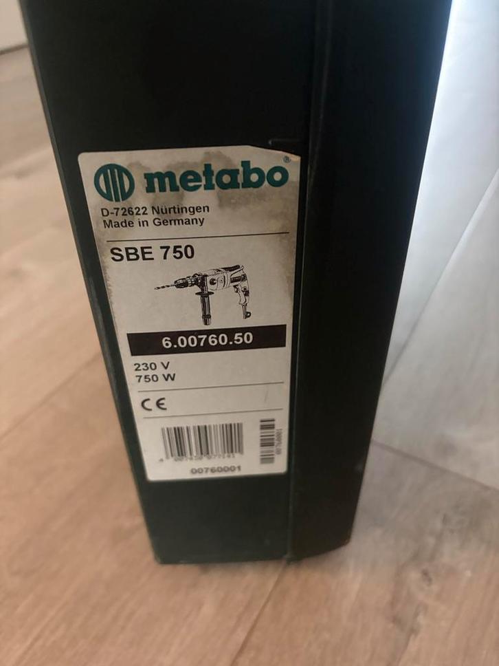 Metabo SBE 750 Boormachine, Doe-het-zelf en Verbouw, Gereedschap | Boormachines, Gebruikt, Boormachine, 600 watt of meer, Klopboormechanisme