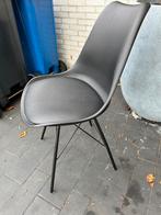 Leuke stevige stoel., Tuin en Terras, Ophalen, Zo goed als nieuw