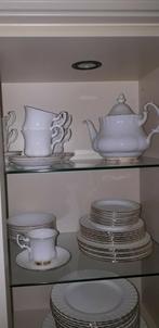 Royal Albert Val d'Or servies, Huis en Inrichting, Keuken | Servies, Ophalen, Zo goed als nieuw, Porselein, Overige stijlen